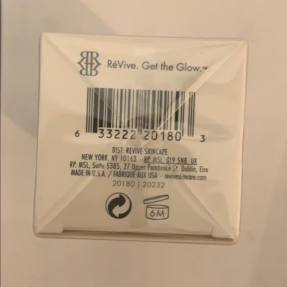 Revive Vitalite Energizing Hydration Mist - Picture 3 of 3